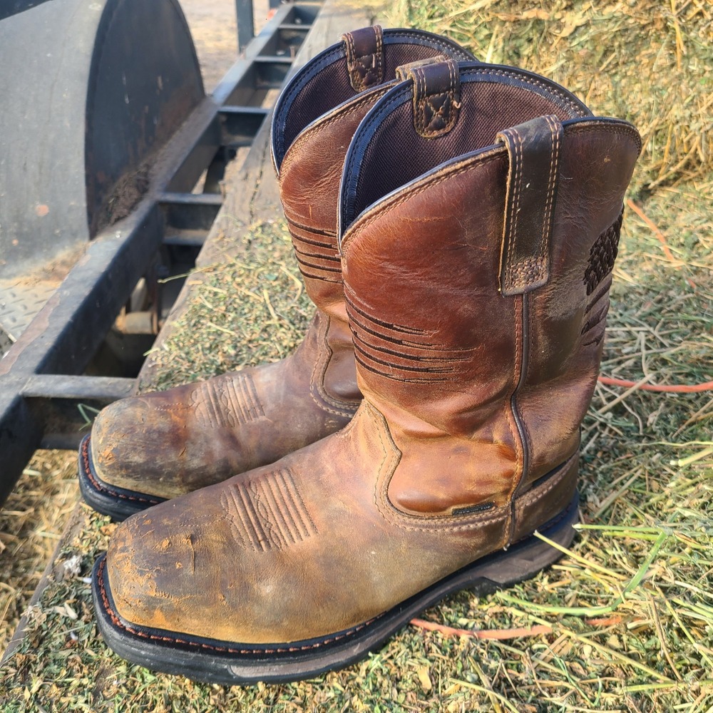 Ariat Mens WorkHog XT Patriot Waterproof Carbon‎ Square Toe Boots 11 EE 10031505